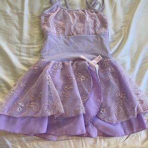 Girls dance leotard small (approx 6)